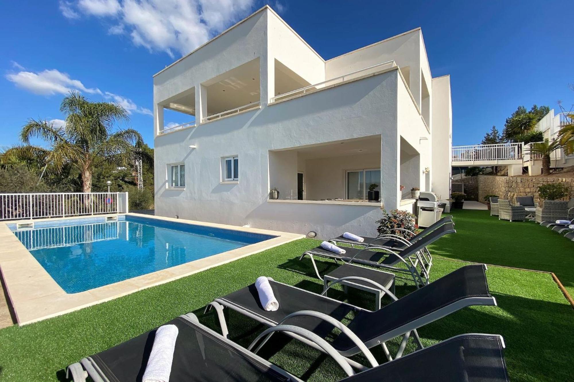 Villa Romeo 2Km From Ibiza Town And 1Km From Talamanca Beach Santa Eularia des Riu Exterior photo